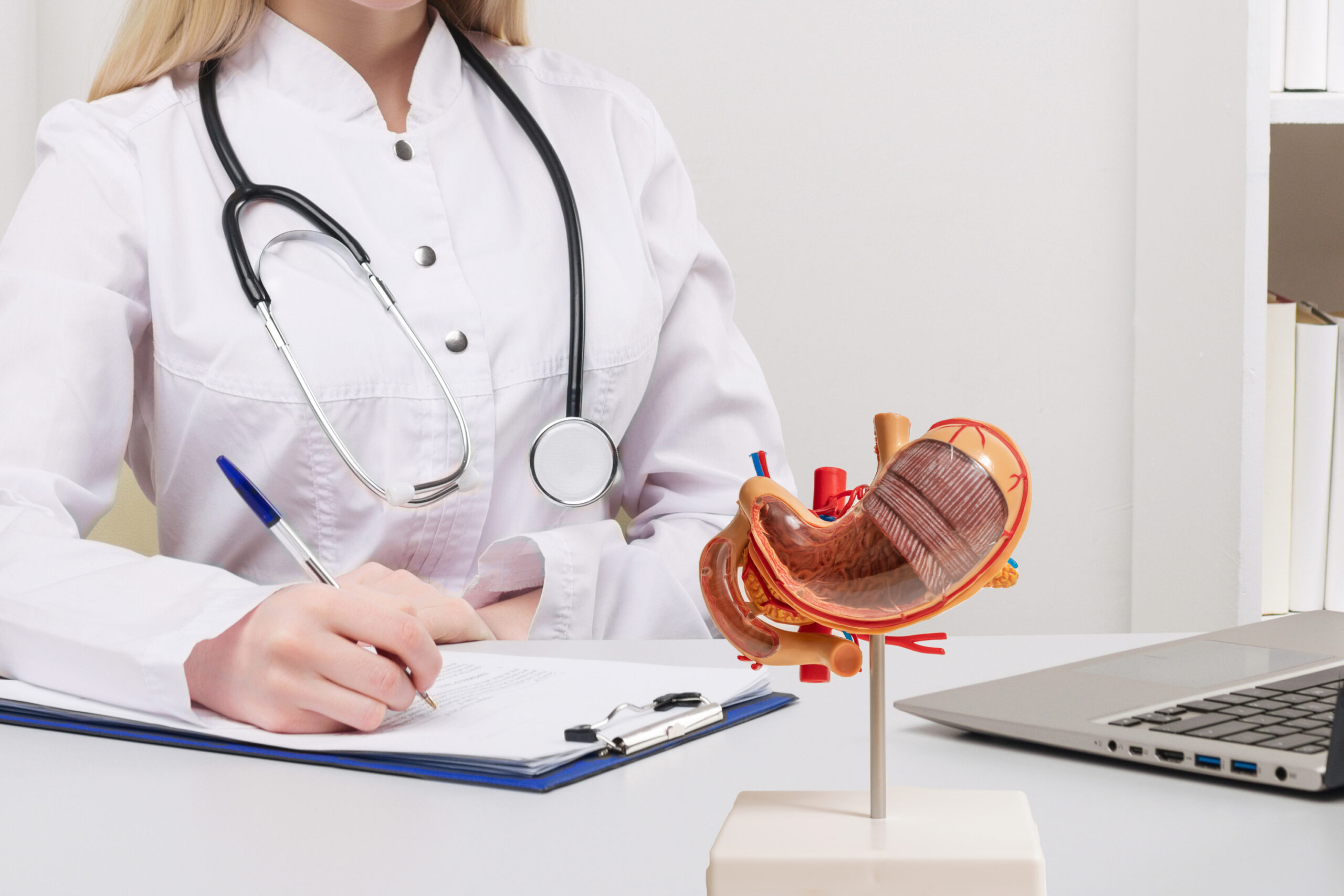 Mediu de lucru Carol Clinic